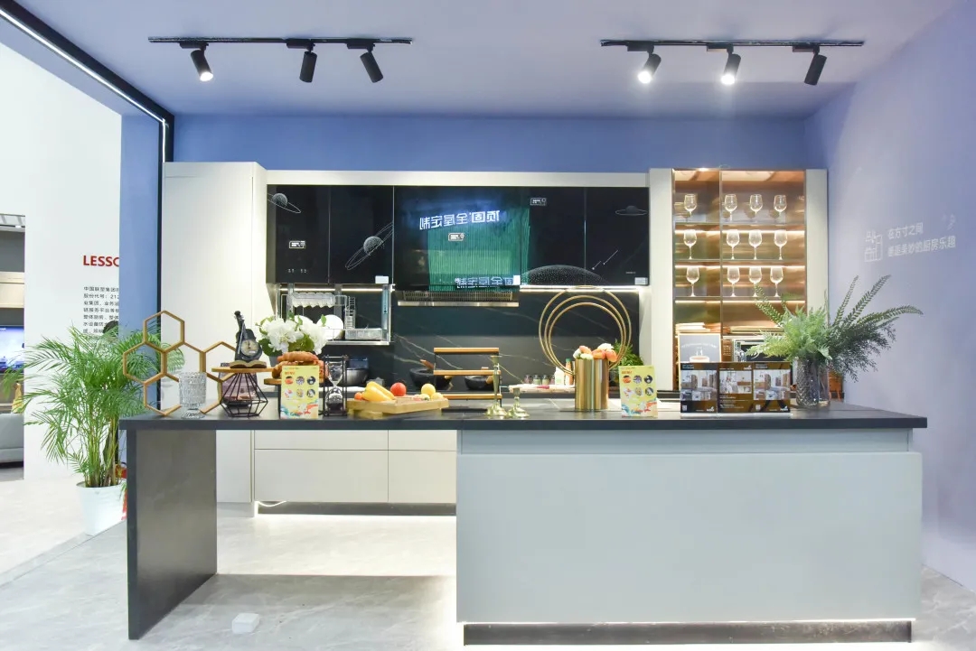 廣州建博會 | 領(lǐng)尚家居發(fā)掘生活之美，打造潮流智能家居