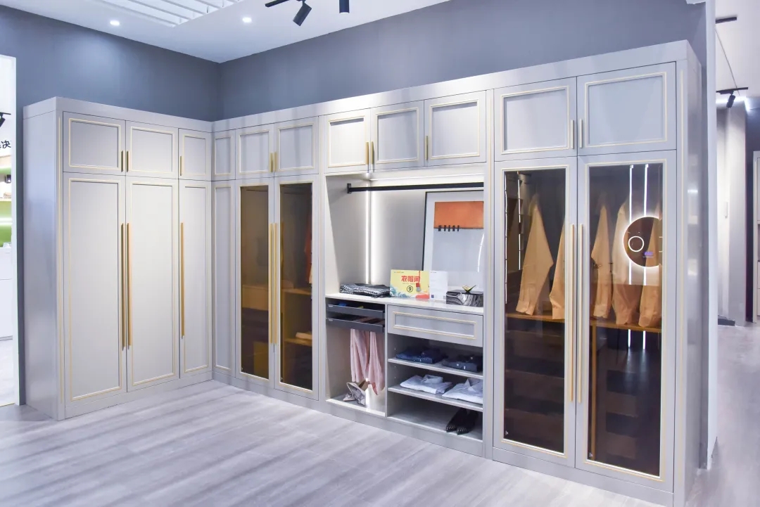 廣州建博會 | 領(lǐng)尚家居發(fā)掘生活之美，打造潮流智能家居