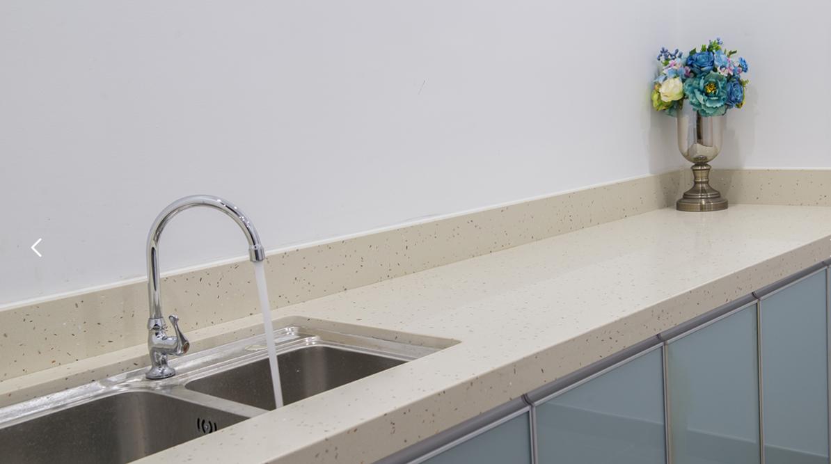 廚房臺(tái)面怎么選？看完不糾結(jié)了！